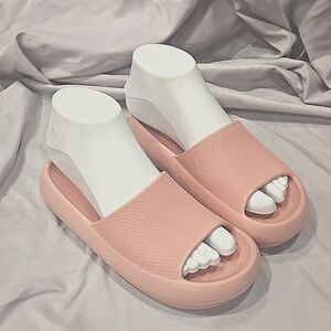 32 cool size 5/6 small pink